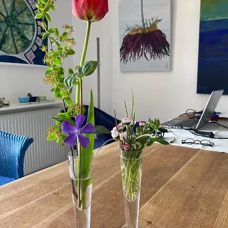Ich Kenne Ein Haus Am *