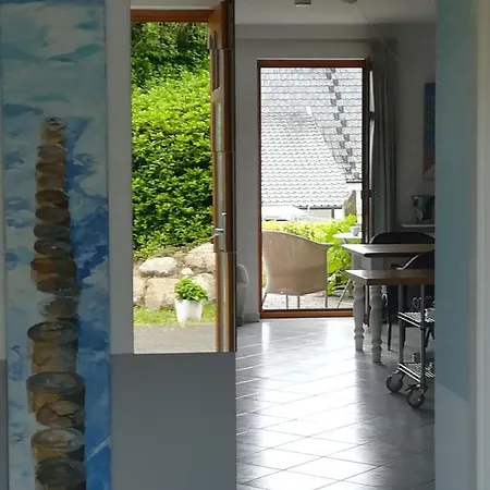 Ich Kenne Ein Haus Am * Neuendorf (Rugen)